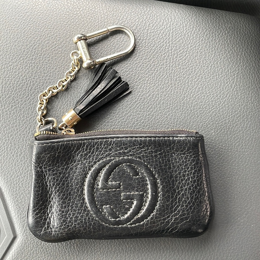 Gucci key chain bag